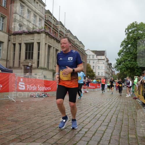 13.09.2026 - Kiel Lauf Yannick Fuchs http://msf.ph/oto/10428974 13.09.2026 11:09:22 Ziel 607, 1934, 2784, 7310, 8637, 8922, 8933, 8979, 10184, 10253, 10262, 10263, 10268, 11889, 1226, 1569, 1934, 2250, 2951, 3022, 3752, 4526, 6028, 7681, 9112, 9752, 9995, 10813, 10928, 11674, 12238, 12334, 12532, 2992, 5528, 7111, 10423, 24, 25, 1170, 2250, 2951, 4709, 10928 meine-sportfotos.de