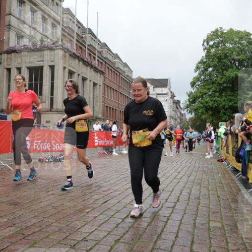 13.09.2026 - Kiel Lauf Yannick Fuchs http://msf.ph/oto/10429009 13.09.2026 11:09:28 Ziel 607, 2784, 7310, 8637, 8922, 8979, 10184, 10253, 10262, 10263, 10268, 11889, 1226, 1569, 1934, 3022, 3752, 4526, 6028, 7681, 8637, 8933, 9112, 9752, 9995, 10813, 11674, 12238, 12334, 12532, 508, 1074, 2992, 5528, 5843, 5867, 7111, 7683, 10352, 10423, 11208, 1226, 2250, 2951, 10928, 11674, 12334 meine-sportfotos.de