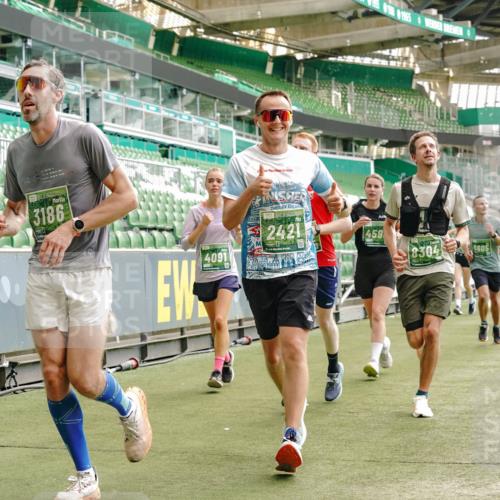 13.09.2026 - 21. swb-Marathon Bremen Michael Burmester http://msf.ph/oto/10429060 13.09.2026 13:03:08 Laufen im Stadion 150, 210, 488, 531, 596, 722, 725, 762, 881, 936, 940, 946, 1006, 1014, 1163, 1250, 1458, 1460, 1479, 1611, 1649, 1771, 2047, 2223, 2276, 2292, 2345, 2364, 2378, 2421, 2434, 2513, 2625, 2638, 2666, 2668, 2779, 2851, 2900, 2934, 2977, 2987, 3013, 3044, 3114, 3135, 3163, 3164, 3187, 3248, 3258, 3294, 3334, 3360, 3392, 3402, 3460, 3496, 3510, 3527, 3576, 3579, 3585, 3597, 3603, 3618, 3667, 3721, 3846, 3852, 3859, 3893, 3938, 3970, 3983, 4000, 4077, 4133, 4506, 4558 meine-sportfotos.de