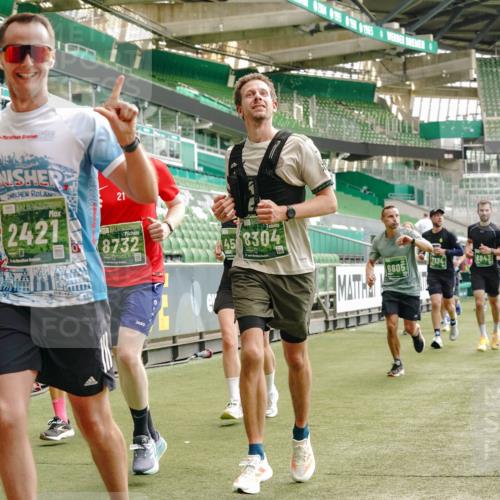 13.09.2026 - 21. swb-Marathon Bremen Michael Burmester http://msf.ph/oto/10429086 13.09.2026 13:03:09 Laufen im Stadion 150, 210, 488, 531, 596, 722, 725, 762, 881, 936, 940, 946, 1014, 1163, 1250, 1458, 1460, 1479, 1611, 1649, 1771, 2047, 2223, 2276, 2292, 2345, 2364, 2378, 2421, 2434, 2513, 2625, 2638, 2666, 2668, 2779, 2851, 2900, 2934, 2977, 2987, 3013, 3044, 3114, 3135, 3163, 3164, 3187, 3248, 3258, 3294, 3334, 3360, 3392, 3402, 3454, 3460, 3496, 3510, 3527, 3576, 3579, 3585, 3597, 3603, 3618, 3667, 3721, 3846, 3852, 3859, 3893, 3938, 3970, 3983, 4000, 4077, 4133, 4506, 4558 meine-sportfotos.de