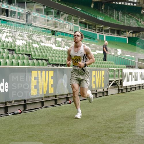 13.09.2026 - 21. swb-Marathon Bremen Michael Burmester http://msf.ph/oto/10429101 13.09.2026 10:20:15 Laufen im Stadion 10261, 10262, 10366, 10475, 10818, 10961, 10994, 11067, 11068, 11176, 11197, 11418, 11481, 11512, 11652, 11964, 12289, 12324, 12358, 12413, 12540, 13505, 13514, 13530, 13534, 13540, 13541, 13550, 13558, 13560, 13581, 13583, 13588, 13590, 13599, 13601, 13605, 13610, 13618, 13619, 13622, 13633, 13637, 10597, 12272, 13501, 13510, 13515, 13517, 13522, 13542, 13547, 13561, 13567, 13579, 13623, 13635 meine-sportfotos.de
