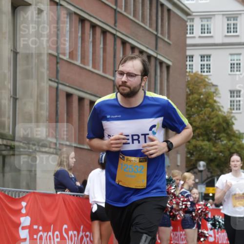13.09.2026 - Kiel Lauf Yannick Fuchs http://msf.ph/oto/10429108 13.09.2026 11:09:42 Ziel 508, 1074, 2992, 5528, 5843, 5867, 7111, 7683, 10352, 10423, 11208, 607, 1934, 2784, 7310, 8637, 8922, 8933, 8979, 9995, 10184, 10253, 10262, 10263, 10268, 11889, 12532, 2337, 6908, 7826, 9665, 9967, 11013, 11428, 11429, 11884, 1569, 3022, 3752, 4526, 6028, 7681, 9112, 9752, 9995, 12238, 12532 meine-sportfotos.de