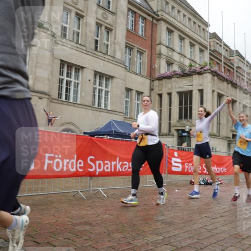 13.09.2026 - Kiel Lauf Yannick Fuchs http://msf.ph/oto/10429197 13.09.2026 11:09:55 Ziel 508, 1074, 2337, 5843, 5867, 6908, 7683, 7826, 9665, 9967, 10352, 11013, 11208, 11428, 11429, 607, 2784, 2992, 5528, 5867, 7111, 7310, 7683, 8922, 8979, 10184, 10253, 10262, 10263, 10268, 10352, 10423, 11208, 11889, 585, 1937, 3086, 3227, 4063, 5371, 9102, 9168, 9254, 10154, 11884, 12008, 12016, 12698, 607, 8637, 8933, 8979, 10184, 10253, 10262, 10263, 10268, 11889 meine-sportfotos.de