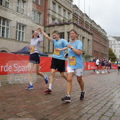 13.09.2026 - Kiel Lauf Yannick Fuchs http://msf.ph/oto/10429210 13.09.2026 11:09:56 Ziel 508, 1074, 2337, 5843, 6908, 7826, 9665, 9967, 11013, 11428, 11429, 508, 607, 1074, 2784, 2992, 5528, 5843, 5867, 7111, 7310, 7683, 8922, 8979, 10184, 10352, 10423, 11208, 11889, 585, 1937, 3086, 3227, 4063, 5371, 9102, 9168, 9254, 10154, 11884, 12008, 12016, 12178, 12698, 607, 8637, 8933, 8979, 10184, 10253, 10262, 10263, 10268, 11889 meine-sportfotos.de