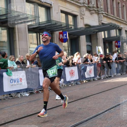 13.09.2026 - 21. swb-Marathon Bremen Strokosch-Dieckow http://msf.ph/oto/10429263 13.09.2026 13:08:57 Ziel 1034, 1241, 2287, 2291, 2909, 3197, 4895, 4898, 5111, 5383, 7262, 8120, 8759, 8830, 9789, 9866, 9904, 10044, 715, 1925, 3110, 3276, 3330, 4033, 4384, 5377, 5517, 5636, 5696, 6842, 6906, 7064, 7121, 7262, 8555, 9240, 9411, 9702, 9867, 9906, 9911 meine-sportfotos.de