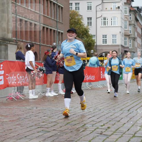 13.09.2026 - Kiel Lauf Yannick Fuchs http://msf.ph/oto/10429290 13.09.2026 11:10:14 Ziel 585, 1937, 3086, 3227, 4063, 5371, 9102, 9168, 9254, 10154, 12008, 12016, 12178, 12698, 508, 1074, 2337, 2992, 4063, 5843, 5867, 6908, 7683, 7826, 9665, 9967, 10352, 10423, 11013, 11208, 11428, 11429, 11884, 678, 2134, 2630, 3245, 6476, 9206, 9406, 10704, 11060, 11576, 2992, 5528, 7111, 10423 meine-sportfotos.de