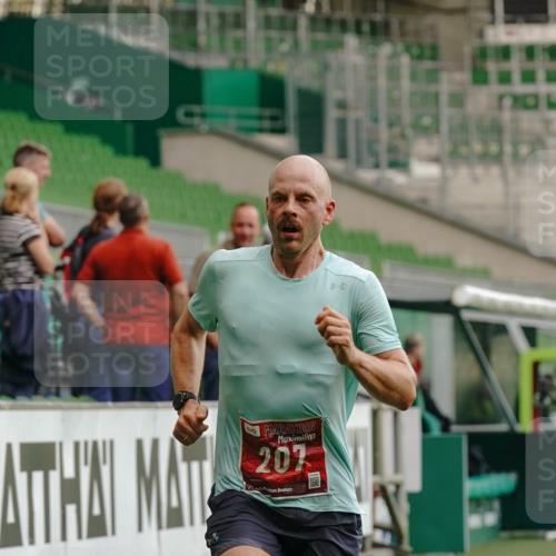 13.09.2026 - 21. swb-Marathon Bremen Michael Burmester http://msf.ph/oto/10429317 13.09.2026 12:03:58 Laufen im Stadion 207, 626, 1231 meine-sportfotos.de
