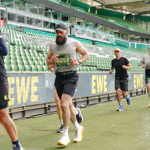 13.09.2026 - 21. swb-Marathon Bremen Michael Burmester http://msf.ph/oto/10429319 13.09.2026 13:03:15 Laufen im Stadion 150, 209, 210, 488, 596, 722, 725, 762, 881, 936, 940, 946, 1014, 1163, 1250, 1343, 1458, 1460, 1479, 1611, 1649, 1771, 2223, 2276, 2292, 2345, 2364, 2378, 2421, 2434, 2513, 2625, 2666, 2668, 2779, 2851, 2900, 2934, 2977, 2987, 3013, 3044, 3114, 3135, 3163, 3164, 3187, 3248, 3258, 3294, 3334, 3360, 3392, 3402, 3454, 3460, 3496, 3510, 3527, 3576, 3579, 3585, 3597, 3603, 3618, 3721, 3846, 3852, 3859, 3893, 3938, 3970, 3983, 4000, 4077, 4133, 4506, 4558 meine-sportfotos.de