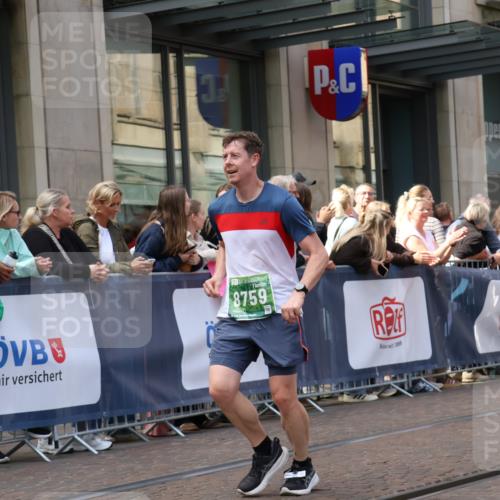 13.09.2026 - 21. swb-Marathon Bremen Strokosch-Dieckow http://msf.ph/oto/10429330 13.09.2026 13:09:05 Ziel 1034, 1241, 2909, 3197, 4473, 4895, 4898, 5111, 5383, 6652, 8759, 9789, 9866, 9904, 10044, 1925, 2287, 2291, 2909, 3110, 3330, 4384, 5383, 5517, 5636, 5696, 6906, 7262, 8120, 8555, 8830, 9240, 9411, 9702, 9867, 9906, 9911, 10044 meine-sportfotos.de