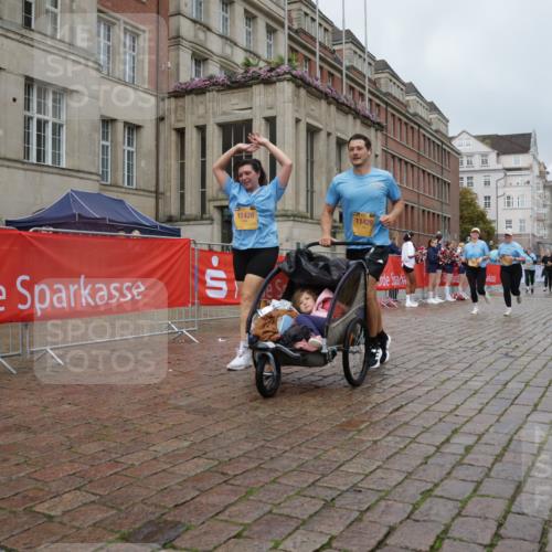 13.09.2026 - Kiel Lauf Yannick Fuchs http://msf.ph/oto/10429401 13.09.2026 11:10:26 Ziel 678, 2630, 3245, 6476, 10704, 11060, 11576, 12178, 585, 1937, 2337, 3086, 3227, 4063, 5371, 6908, 9102, 9168, 9254, 9665, 9967, 10154, 11013, 11428, 11429, 11884, 12008, 12016, 12178, 12698, 586, 1334, 2134, 2175, 2176, 2177, 3716, 6409, 8491, 9206, 9406, 9916, 10090, 10101, 10550, 508, 1074, 5843, 5867, 6908, 7683, 7826, 9967, 10352, 11208, 11428, 11429 meine-sportfotos.de