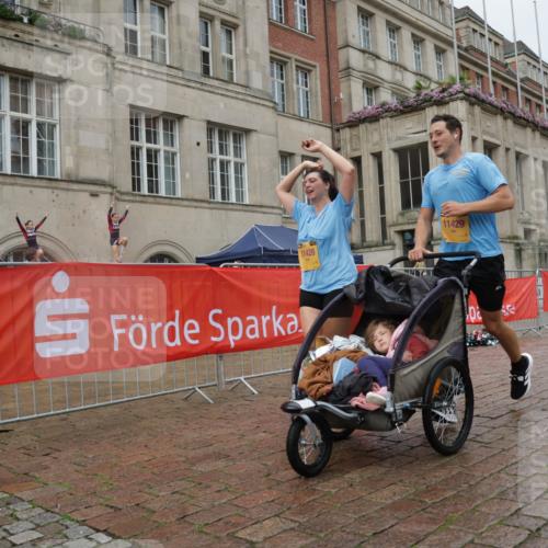 13.09.2026 - Kiel Lauf Yannick Fuchs http://msf.ph/oto/10429411 13.09.2026 11:10:26 Ziel 678, 2630, 3245, 6476, 10704, 11060, 11576, 12178, 585, 1937, 2337, 3086, 3227, 4063, 5371, 6908, 9102, 9168, 9254, 9665, 9967, 10154, 11013, 11428, 11429, 11884, 12008, 12016, 12178, 12698, 586, 1334, 2134, 2175, 2176, 2177, 3716, 6409, 8491, 9206, 9406, 9916, 10090, 10101, 10550, 508, 1074, 5843, 5867, 6908, 7683, 7826, 9967, 10352, 11208, 11428, 11429 meine-sportfotos.de