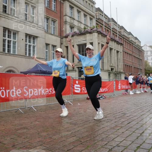 13.09.2026 - Kiel Lauf Yannick Fuchs http://msf.ph/oto/10429445 13.09.2026 11:10:28 Ziel 678, 2134, 2630, 3245, 6476, 9206, 9406, 10704, 11060, 11576, 585, 1937, 2337, 3086, 3227, 4063, 5371, 6908, 9102, 9168, 9254, 9665, 9967, 10154, 11013, 11884, 12008, 12016, 12178, 12698, 586, 1334, 2175, 2176, 2177, 3716, 6409, 8491, 9916, 10090, 10101, 10550, 508, 1074, 5843, 6908, 7826, 9967, 11428, 11429 meine-sportfotos.de