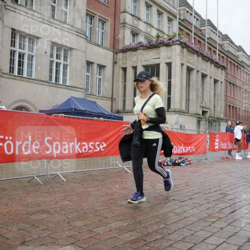 13.09.2026 - Kiel Lauf Yannick Fuchs http://msf.ph/oto/10429512 13.09.2026 11:10:34 Ziel 586, 678, 1334, 2134, 2175, 2176, 2177, 3245, 3716, 6476, 9206, 9406, 9916, 10101, 10704, 11060, 11576, 585, 1937, 2630, 3086, 3227, 4063, 5371, 9102, 9168, 9254, 9665, 10154, 11013, 11884, 12008, 12016, 12178, 12698, 1523, 5920, 6409, 6670, 7930, 8491, 10090, 10380, 10550, 11600, 2337, 6908, 9665, 9967, 11013, 11428, 11429, 11884 meine-sportfotos.de