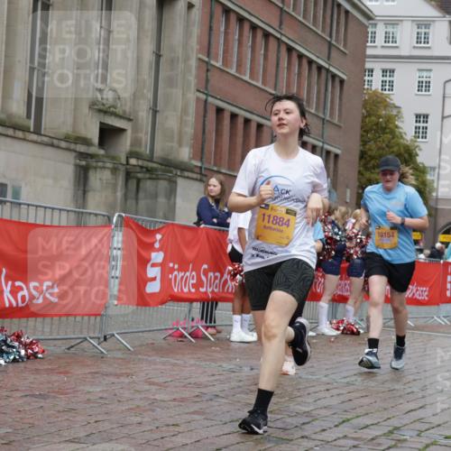 13.09.2026 - Kiel Lauf Yannick Fuchs http://msf.ph/oto/10429521 13.09.2026 11:10:36 Ziel 586, 678, 1334, 2134, 2175, 2176, 2177, 3245, 3716, 6476, 9206, 9406, 9916, 10090, 10101, 10550, 11576, 585, 1937, 2630, 3086, 3227, 4063, 5371, 9102, 9168, 9254, 10154, 10704, 11060, 11884, 12008, 12016, 12178, 12698, 1523, 2628, 5920, 6409, 6670, 6756, 7930, 8468, 8491, 10380, 11600, 2337, 4063, 6908, 9665, 9967, 11013, 11884 meine-sportfotos.de