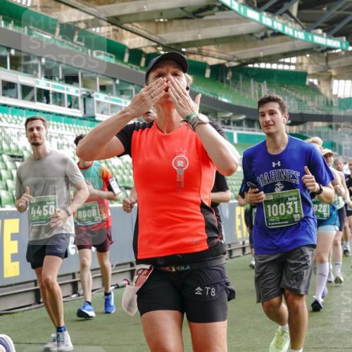 13.09.2026 - 21. swb-Marathon Bremen Michael Burmester http://msf.ph/oto/10429550 13.09.2026 13:27:10 Laufen im Stadion 186, 202, 357, 364, 390, 530, 597, 645, 726, 833, 888, 1077, 1283, 1412, 1473, 1487, 1530, 1608, 1618, 1700, 1744, 1769, 1828, 1958, 1961, 1984, 2236, 2273, 2309, 2382, 2384, 2388, 2404, 2428, 2502, 2507, 2508, 2542, 2558, 2576, 2582, 2592, 2656, 2675, 2725, 2748, 2817, 2875, 2876, 2923, 2965, 2970, 3045, 3047, 3050, 3062, 3073, 3084, 3097, 3172, 3184, 3219, 3359, 3433, 3540, 3592, 3629, 3756, 3885, 3907, 3978, 4457, 4660 meine-sportfotos.de
