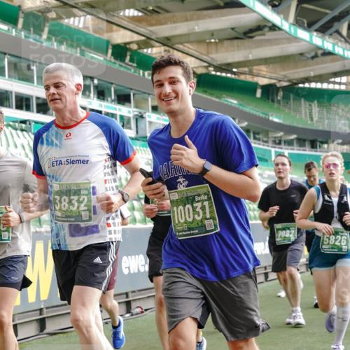 13.09.2026 - 21. swb-Marathon Bremen Michael Burmester http://msf.ph/oto/10429575 13.09.2026 13:27:11 Laufen im Stadion 186, 202, 357, 364, 390, 530, 597, 645, 726, 833, 888, 1077, 1283, 1412, 1473, 1487, 1530, 1608, 1618, 1700, 1744, 1769, 1828, 1958, 1961, 1984, 2236, 2273, 2309, 2382, 2384, 2388, 2404, 2428, 2502, 2507, 2508, 2542, 2558, 2576, 2582, 2592, 2656, 2675, 2725, 2748, 2817, 2875, 2876, 2923, 2965, 2970, 3045, 3047, 3050, 3062, 3073, 3084, 3097, 3172, 3184, 3219, 3359, 3433, 3540, 3592, 3629, 3756, 3885, 3907, 3978, 4457, 4660 meine-sportfotos.de