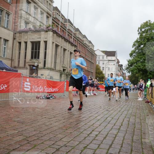 13.09.2026 - Kiel Lauf Yannick Fuchs http://msf.ph/oto/10429584 13.09.2026 11:10:40 Ziel 586, 1334, 2134, 2175, 2176, 2177, 3245, 3716, 6409, 6476, 8491, 9206, 9406, 9916, 10090, 10101, 10550, 585, 678, 1937, 2630, 3086, 3227, 5371, 9102, 9168, 9254, 10154, 10704, 11060, 11576, 12008, 12016, 12178, 12698, 1523, 2512, 2628, 5920, 6670, 6756, 7930, 8468, 10380, 10661, 11600, 11644, 2337, 3227, 4063, 5371, 9168, 9665, 10154, 11013, 11884 meine-sportfotos.de