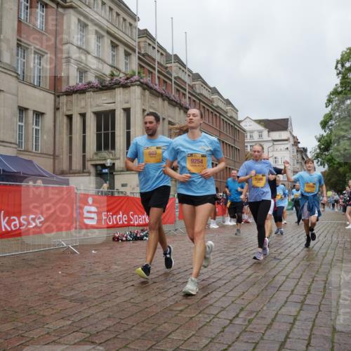13.09.2026 - Kiel Lauf Yannick Fuchs http://msf.ph/oto/10429603 13.09.2026 11:10:42 Ziel 586, 1334, 2134, 2175, 2176, 2177, 3716, 6409, 8491, 9206, 9406, 9916, 10090, 10101, 10550, 585, 678, 1937, 2630, 3086, 3245, 5371, 6476, 9102, 9254, 10704, 11060, 11576, 12008, 12016, 12178, 12698, 1523, 2512, 2628, 5920, 6670, 6756, 7930, 8468, 10380, 10661, 11600, 11644, 585, 3086, 3227, 4063, 5371, 9168, 9254, 10154, 11013, 11884, 12008, 12016 meine-sportfotos.de