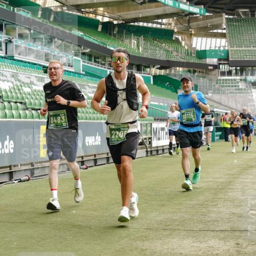 13.09.2026 - 21. swb-Marathon Bremen Michael Burmester http://msf.ph/oto/10429629 13.09.2026 13:03:24 Laufen im Stadion 150, 209, 210, 488, 596, 722, 725, 762, 881, 936, 940, 1014, 1163, 1250, 1343, 1458, 1460, 1479, 1611, 1649, 1653, 1771, 2223, 2276, 2292, 2345, 2364, 2378, 2421, 2434, 2513, 2625, 2666, 2668, 2779, 2851, 2891, 2900, 2934, 2977, 2987, 3013, 3044, 3114, 3135, 3163, 3164, 3187, 3248, 3258, 3294, 3334, 3360, 3402, 3454, 3460, 3496, 3510, 3576, 3579, 3585, 3597, 3603, 3618, 3721, 3846, 3852, 3859, 3893, 3938, 3970, 3983, 4000, 4077, 4133, 4506, 4558 meine-sportfotos.de