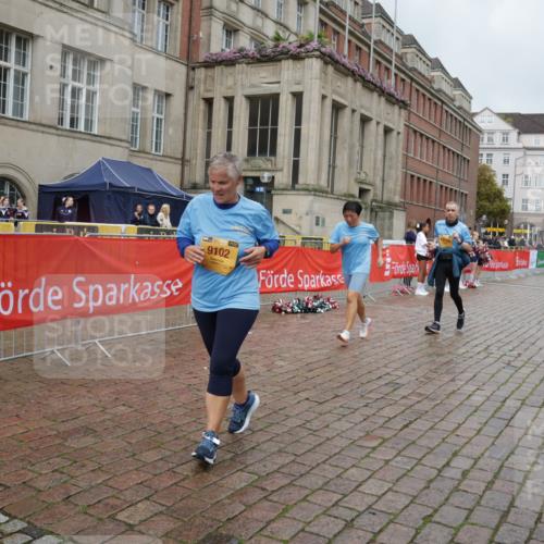 13.09.2026 - Kiel Lauf Yannick Fuchs http://msf.ph/oto/10429654 13.09.2026 11:10:47 Ziel 586, 1523, 2176, 6409, 6670, 8491, 9916, 10090, 10380, 10550, 11600, 678, 1334, 1937, 2134, 2175, 2176, 2177, 2630, 3245, 3716, 6476, 9102, 9206, 9406, 9916, 10101, 10704, 11060, 11576, 12178, 12698, 2512, 2628, 5341, 5920, 6756, 6852, 7930, 8468, 8826, 10661, 11644, 585, 1937, 3086, 3227, 5371, 9102, 9168, 9254, 10154, 12008, 12016, 12698 meine-sportfotos.de