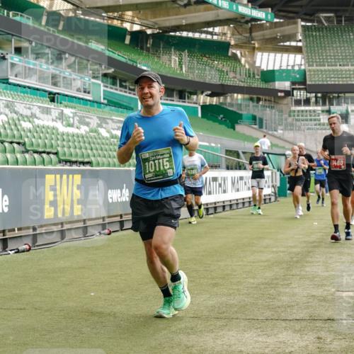 13.09.2026 - 21. swb-Marathon Bremen Michael Burmester http://msf.ph/oto/10429707 13.09.2026 13:03:26 Laufen im Stadion 209, 210, 488, 596, 722, 725, 762, 881, 936, 940, 1014, 1163, 1250, 1343, 1458, 1460, 1479, 1611, 1649, 1653, 1771, 2223, 2276, 2292, 2345, 2364, 2378, 2421, 2434, 2513, 2625, 2666, 2668, 2779, 2851, 2891, 2900, 2934, 2977, 3013, 3044, 3114, 3135, 3163, 3164, 3187, 3248, 3258, 3294, 3334, 3360, 3402, 3425, 3454, 3460, 3496, 3510, 3576, 3579, 3585, 3597, 3603, 3618, 3721, 3846, 3852, 3859, 3893, 3938, 3970, 3983, 4000, 4077, 4133, 4506, 4558 meine-sportfotos.de