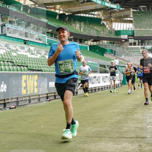 13.09.2026 - 21. swb-Marathon Bremen Michael Burmester http://msf.ph/oto/10429723 13.09.2026 13:03:26 Laufen im Stadion 209, 210, 488, 596, 722, 725, 762, 881, 936, 940, 1014, 1163, 1250, 1343, 1458, 1460, 1479, 1611, 1649, 1653, 1771, 2223, 2276, 2292, 2345, 2364, 2378, 2421, 2434, 2513, 2625, 2666, 2668, 2779, 2851, 2891, 2900, 2934, 2977, 3013, 3044, 3114, 3135, 3163, 3164, 3187, 3248, 3258, 3294, 3334, 3360, 3402, 3425, 3454, 3460, 3496, 3510, 3576, 3579, 3585, 3597, 3603, 3618, 3721, 3846, 3852, 3859, 3893, 3938, 3970, 3983, 4000, 4077, 4133, 4506, 4558 meine-sportfotos.de