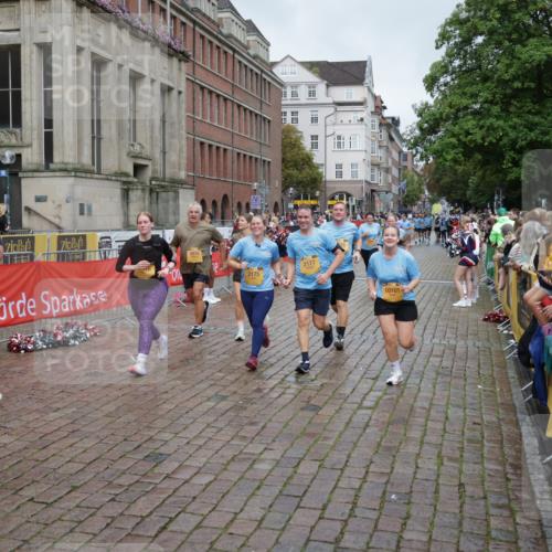13.09.2026 - Kiel Lauf Yannick Fuchs http://msf.ph/oto/10429744 13.09.2026 11:11:09 Ziel 2251, 4019, 5341, 6852, 7473, 8314, 8315, 8826, 11934, 586, 1334, 1523, 2175, 2176, 2177, 2512, 2628, 3716, 5920, 6409, 6670, 6756, 7930, 8468, 8491, 9916, 10090, 10101, 10380, 10550, 10661, 11600, 11644, 1079, 1460, 1655, 2192, 3346, 4090, 4589, 5869, 7181, 7431, 8127, 9693, 10067, 10882, 11361, 11417, 11719, 11947, 12845, 678, 1334, 2134, 2175, 2176, 2177, 3245, 3716, 6476, 9206, 9406, 9916, 10101, 11576 meine-sportfotos.de