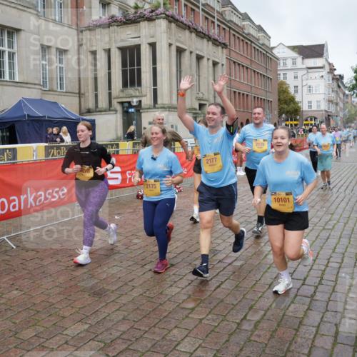 13.09.2026 - Kiel Lauf Yannick Fuchs http://msf.ph/oto/10429751 13.09.2026 11:11:10 Ziel 2251, 4019, 5341, 6852, 7473, 8314, 8315, 8826, 11934, 586, 1334, 1523, 2175, 2176, 2177, 2512, 2628, 3716, 5920, 6409, 6670, 6756, 7930, 8468, 8491, 9916, 10090, 10101, 10380, 10550, 10661, 11600, 11644, 1079, 1460, 1655, 2192, 3346, 4090, 4589, 5869, 7181, 7431, 8127, 9693, 10067, 10882, 11361, 11417, 11719, 11947, 12845, 586, 678, 1334, 2134, 2175, 2176, 2177, 3245, 3716, 6476, 9206, 9406, 9916, 10101, 11576 meine-sportfotos.de