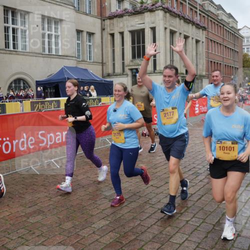 13.09.2026 - Kiel Lauf Yannick Fuchs http://msf.ph/oto/10429756 13.09.2026 11:11:10 Ziel 2251, 4019, 5341, 6852, 7473, 8314, 8315, 8826, 11934, 586, 1334, 1523, 2175, 2176, 2177, 2512, 2628, 3716, 5920, 6409, 6670, 6756, 7930, 8468, 8491, 9916, 10090, 10101, 10380, 10550, 10661, 11600, 11644, 1079, 1460, 1655, 2192, 3346, 4090, 4589, 5869, 7181, 7431, 8127, 9693, 10067, 10882, 11361, 11417, 11719, 11947, 12845, 586, 678, 1334, 2134, 2175, 2176, 2177, 3245, 3716, 6476, 9206, 9406, 9916, 10101, 11576 meine-sportfotos.de