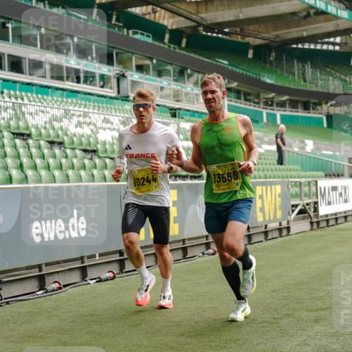 13.09.2026 - 21. swb-Marathon Bremen Michael Burmester http://msf.ph/oto/10429793 13.09.2026 10:20:59 Laufen im Stadion 10244, 10261, 10262, 10818, 10961, 10994, 11067, 11068, 11142, 11176, 11197, 11418, 11512, 11916, 11964, 12289, 12324, 12358, 12413, 12456, 12513, 12520, 12540, 13505, 13514, 13540, 13548, 13558, 13560, 13568, 13575, 13583, 13588, 13590, 13601, 13605, 13606, 13608, 13610, 13619, 13633, 13637, 10597, 12272, 12457, 12458, 13501, 13504, 13510, 13515, 13517, 13522, 13542, 13543, 13547, 13554, 13561, 13567, 13579, 13623, 13635 meine-sportfotos.de