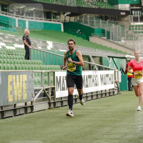 13.09.2026 - 21. swb-Marathon Bremen Michael Burmester http://msf.ph/oto/10429823 13.09.2026 10:21:02 Laufen im Stadion 10244, 10261, 10262, 10818, 10961, 10994, 11067, 11068, 11142, 11176, 11197, 11418, 11512, 11916, 11964, 12289, 12324, 12358, 12413, 12456, 12513, 12520, 12540, 13505, 13514, 13540, 13548, 13551, 13558, 13560, 13568, 13575, 13583, 13588, 13590, 13601, 13605, 13606, 13608, 13610, 13619, 13633, 13637, 10597, 12457, 12458, 13501, 13504, 13510, 13515, 13517, 13522, 13542, 13543, 13554, 13561, 13567, 13579, 13623, 13635 meine-sportfotos.de