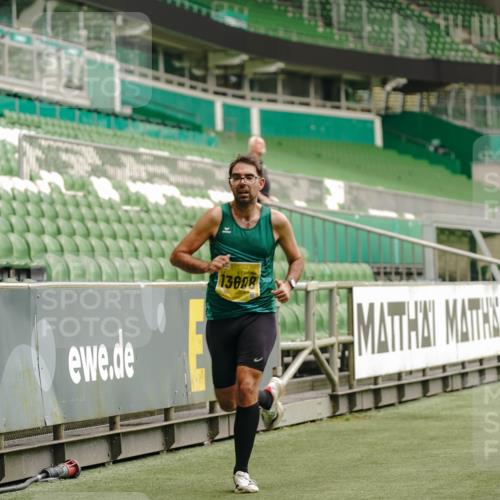 13.09.2026 - 21. swb-Marathon Bremen Michael Burmester http://msf.ph/oto/10429849 13.09.2026 10:21:03 Laufen im Stadion 10244, 10261, 10262, 10818, 10961, 10994, 11067, 11068, 11142, 11176, 11197, 11418, 11512, 11916, 11964, 12289, 12324, 12358, 12413, 12456, 12513, 12520, 12540, 13505, 13514, 13540, 13548, 13551, 13558, 13560, 13568, 13575, 13583, 13588, 13590, 13601, 13605, 13606, 13608, 13610, 13619, 13633, 13637, 10597, 12457, 12458, 13501, 13504, 13510, 13515, 13517, 13522, 13542, 13543, 13554, 13561, 13567, 13579, 13623, 13635 meine-sportfotos.de