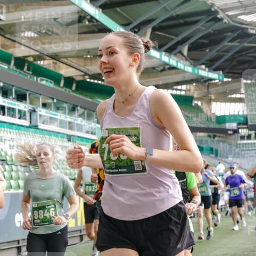 13.09.2026 - 21. swb-Marathon Bremen Michael Burmester http://msf.ph/oto/10429862 13.09.2026 13:27:25 Laufen im Stadion 111, 186, 202, 357, 364, 390, 478, 597, 726, 829, 833, 888, 925, 1077, 1220, 1412, 1473, 1496, 1530, 1608, 1618, 1700, 1769, 1958, 1961, 1984, 2236, 2273, 2309, 2384, 2388, 2404, 2428, 2502, 2507, 2508, 2542, 2558, 2576, 2582, 2592, 2656, 2675, 2725, 2748, 2817, 2875, 2876, 2923, 2965, 2970, 3045, 3047, 3050, 3073, 3084, 3184, 3219, 3359, 3433, 3540, 3592, 3629, 3756, 3885, 3907, 3978, 4457, 4660 meine-sportfotos.de