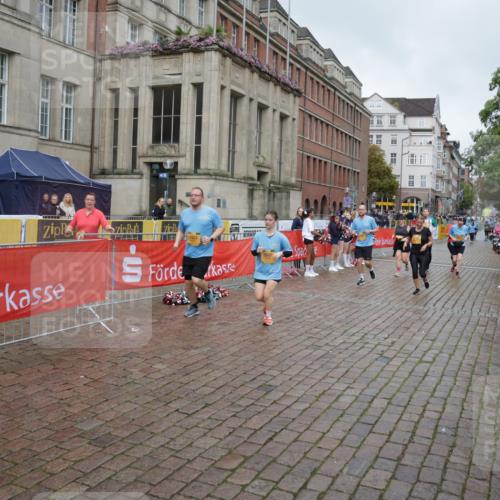 13.09.2026 - Kiel Lauf Yannick Fuchs http://msf.ph/oto/10429890 13.09.2026 11:11:25 Ziel 1079, 1460, 1655, 2192, 3346, 4090, 4589, 5869, 7181, 7431, 8127, 9693, 10067, 10882, 11361, 11417, 11719, 11947, 12845, 1523, 2251, 2512, 2628, 4019, 5341, 5920, 6756, 6852, 7473, 7930, 8314, 8315, 8468, 8826, 10380, 10661, 11644, 11934, 141, 1761, 3580, 4053, 6729, 9260, 9739, 9784, 11756, 12053, 1523, 5920, 6409, 6670, 8491, 10380, 11600 meine-sportfotos.de