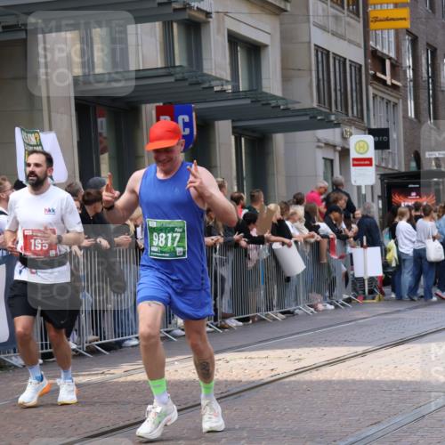 13.09.2026 - 21. swb-Marathon Bremen Strokosch-Dieckow http://msf.ph/oto/10429905 13.09.2026 13:09:50 Ziel 538, 623, 957, 2020, 4781, 5627, 8064, 9817, 195, 567, 1723, 1975, 2750, 4473, 4782, 8835, 9241, 9277, 9804 meine-sportfotos.de