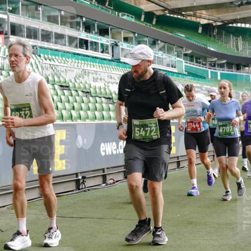 13.09.2026 - 21. swb-Marathon Bremen Michael Burmester http://msf.ph/oto/10429913 13.09.2026 13:27:27 Laufen im Stadion 111, 186, 202, 357, 364, 390, 478, 597, 726, 829, 833, 888, 925, 1077, 1220, 1412, 1473, 1496, 1530, 1608, 1618, 1700, 1769, 1958, 1961, 1984, 2236, 2273, 2309, 2388, 2404, 2428, 2502, 2507, 2508, 2542, 2558, 2576, 2582, 2592, 2656, 2675, 2725, 2748, 2817, 2875, 2876, 2923, 2965, 2970, 3045, 3047, 3050, 3073, 3084, 3184, 3219, 3359, 3433, 3540, 3592, 3629, 3756, 3885, 3907, 3978, 4457, 4660 meine-sportfotos.de