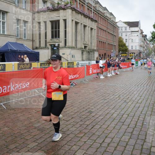 13.09.2026 - Kiel Lauf Yannick Fuchs http://msf.ph/oto/10429926 13.09.2026 11:11:32 Ziel 141, 1460, 1655, 1761, 4053, 6729, 8127, 9739, 9784, 12053, 1079, 1655, 2192, 2251, 2512, 3346, 4019, 4090, 4589, 5341, 5869, 6852, 7181, 7431, 7473, 8314, 8315, 8826, 9693, 10067, 10661, 10882, 11361, 11417, 11644, 11719, 11934, 11947, 12845, 3580, 5156, 9260, 11756, 1523, 2512, 2628, 5920, 6756, 7930, 8468, 10380, 10661, 11644 meine-sportfotos.de