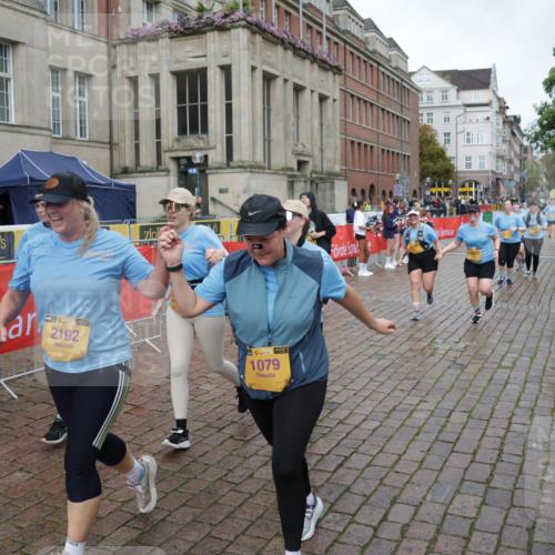 13.09.2026 - Kiel Lauf Yannick Fuchs http://msf.ph/oto/10430046 13.09.2026 11:11:51 Ziel 2950, 3580, 5156, 5227, 5387, 6965, 9572, 9661, 141, 1079, 1460, 1655, 1761, 2192, 3346, 4053, 4090, 4589, 5869, 6729, 7181, 7431, 8127, 9260, 9693, 9739, 9784, 10067, 10882, 11361, 11417, 11719, 11756, 11947, 12053, 12845, 6053, 9296, 10397, 11713, 1079, 2192, 2251, 3346, 4019, 7473, 8314, 8315, 9693, 10067, 10882, 11361, 11934, 11947, 12845 meine-sportfotos.de