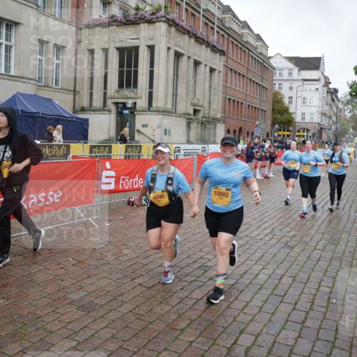 13.09.2026 - Kiel Lauf Yannick Fuchs http://msf.ph/oto/10430051 13.09.2026 11:11:53 Ziel 2950, 3580, 5156, 5227, 5387, 6965, 9296, 9572, 9661, 11713, 141, 1460, 1655, 1761, 3346, 4053, 4090, 4589, 5869, 6729, 7181, 7431, 8127, 9260, 9739, 9784, 10882, 11417, 11719, 11756, 12053, 12845, 6053, 10397, 1079, 2192, 3346, 4090, 4589, 5869, 7181, 7431, 8314, 8315, 9693, 10067, 10882, 11361, 11417, 11719, 11934, 11947, 12845 meine-sportfotos.de