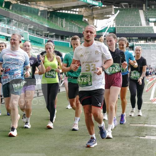 13.09.2026 - 21. swb-Marathon Bremen Michael Burmester http://msf.ph/oto/10430060 13.09.2026 13:27:35 Laufen im Stadion 111, 186, 202, 357, 364, 390, 478, 597, 726, 829, 833, 888, 925, 1077, 1220, 1412, 1473, 1496, 1608, 1700, 1769, 1958, 1961, 1984, 2236, 2273, 2309, 2388, 2404, 2428, 2502, 2507, 2508, 2542, 2558, 2576, 2582, 2592, 2725, 2748, 2817, 2875, 2876, 2923, 2965, 3045, 3047, 3050, 3073, 3084, 3184, 3219, 3359, 3540, 3589, 3592, 3629, 3756, 3826, 3885, 3907, 3978, 4238, 4457, 4660 meine-sportfotos.de