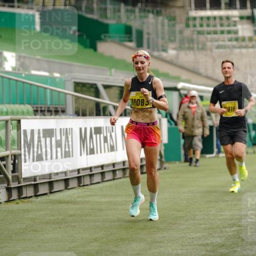 13.09.2026 - 21. swb-Marathon Bremen Michael Burmester http://msf.ph/oto/10430093 13.09.2026 10:21:22 Laufen im Stadion 10244, 10261, 10262, 10818, 10961, 10994, 11067, 11068, 11083, 11142, 11176, 11197, 11418, 11512, 11619, 11738, 11854, 11916, 11964, 12289, 12324, 12358, 12413, 12456, 12513, 12520, 12540, 13505, 13514, 13535, 13540, 13548, 13551, 13558, 13559, 13560, 13568, 13575, 13583, 13588, 13590, 13601, 13605, 13606, 13608, 13610, 13619, 13633, 13636, 13637, 12457, 12458, 13504, 13510, 13517, 13522, 13533, 13536, 13542, 13543, 13554, 13561, 13564, 13579, 13623 meine-sportfotos.de