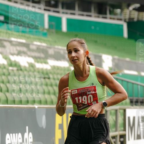 13.09.2026 - 21. swb-Marathon Bremen Michael Burmester http://msf.ph/oto/10430135 13.09.2026 12:16:34 Laufen im Stadion 1028, 1190, 1192, 1263, 1670, 1766, 1997, 317, 443, 796, 1149 meine-sportfotos.de