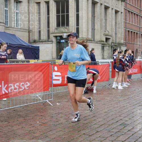 13.09.2026 - Kiel Lauf Yannick Fuchs http://msf.ph/oto/10430166 13.09.2026 11:12:14 Ziel 1000, 1580, 1782, 2118, 5249, 6051, 6053, 10397, 2950, 3580, 5156, 5227, 5387, 6965, 9296, 9572, 9661, 10397, 11713, 11756, 625, 2968, 9571, 141, 1761, 4053, 6729, 9260, 9739, 9784, 11756, 12053 meine-sportfotos.de