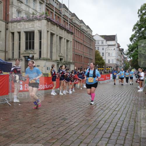 13.09.2026 - Kiel Lauf Yannick Fuchs http://msf.ph/oto/10430179 13.09.2026 11:12:18 Ziel 1000, 1580, 1782, 2118, 5249, 6051, 6053, 2950, 3580, 5156, 5227, 5387, 6965, 9296, 9572, 9661, 10397, 11713, 625, 1602, 2968, 3598, 9571, 11599, 12396, 141, 3580, 5156, 6729, 9260, 9784, 11756, 12053 meine-sportfotos.de