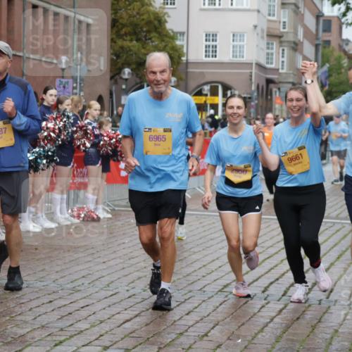 13.09.2026 - Kiel Lauf Yannick Fuchs http://msf.ph/oto/10430193 13.09.2026 11:12:24 Ziel 625, 1000, 1580, 1782, 2118, 2968, 5249, 6051, 2950, 5227, 5387, 6053, 6965, 9296, 9572, 9661, 10397, 11713, 1602, 2827, 3598, 4899, 5027, 9300, 9571, 11599, 12193, 12396, 3580, 5156 meine-sportfotos.de