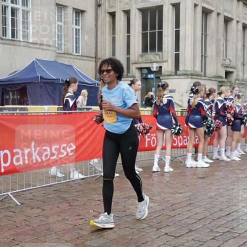 13.09.2026 - Kiel Lauf Yannick Fuchs http://msf.ph/oto/10430251 13.09.2026 11:12:29 Ziel 625, 1000, 1580, 1782, 2968, 9571, 1000, 1580, 1782, 2118, 5227, 5249, 5387, 6051, 6053, 9296, 10397, 11713, 1602, 2827, 3598, 4461, 4899, 5027, 9300, 9799, 11599, 12193, 12396, 2950, 5227, 5387, 6965, 9296, 9572, 9661 meine-sportfotos.de