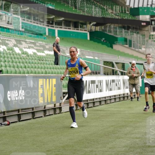 13.09.2026 - 21. swb-Marathon Bremen Michael Burmester http://msf.ph/oto/10430277 13.09.2026 10:21:32 Laufen im Stadion 10244, 10261, 10262, 10302, 10818, 10926, 10961, 10994, 11067, 11068, 11083, 11142, 11176, 11512, 11619, 11738, 11854, 11916, 11944, 11964, 12289, 12324, 12413, 12456, 12513, 12520, 12540, 13505, 13514, 13535, 13540, 13548, 13551, 13558, 13559, 13568, 13575, 13583, 13587, 13588, 13590, 13605, 13606, 13608, 13619, 13633, 13636, 13637, 12457, 12458, 13504, 13510, 13522, 13533, 13534, 13536, 13543, 13554, 13561, 13564, 13579 meine-sportfotos.de
