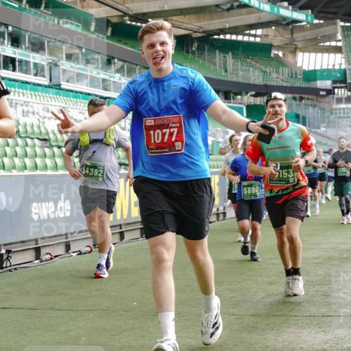 13.09.2026 - 21. swb-Marathon Bremen Michael Burmester http://msf.ph/oto/10430292 13.09.2026 13:27:45 Laufen im Stadion 111, 186, 357, 364, 390, 478, 597, 726, 829, 833, 888, 925, 1077, 1220, 1298, 1325, 1412, 1496, 1608, 1700, 1741, 1769, 1958, 1961, 1984, 2236, 2273, 2309, 2388, 2404, 2428, 2472, 2502, 2507, 2542, 2574, 2576, 2582, 2725, 2743, 2748, 2817, 2875, 2876, 2923, 2965, 3045, 3050, 3061, 3073, 3084, 3184, 3219, 3540, 3589, 3592, 3629, 3694, 3756, 3826, 3853, 3885, 3907, 3978, 4108, 4238, 4457, 4660 meine-sportfotos.de