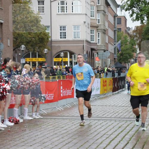 13.09.2026 - Kiel Lauf Yannick Fuchs http://msf.ph/oto/10430384 13.09.2026 11:12:55 Ziel 1168, 3622, 4461, 5061, 7065, 9799, 625, 1602, 2827, 2968, 3598, 4461, 4899, 5027, 9300, 9571, 11599, 12193, 12396, 2696, 3882, 5472, 11369, 1000, 1580, 1782, 2118, 5249, 6051 meine-sportfotos.de