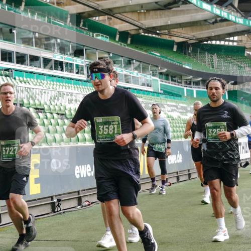 13.09.2026 - 21. swb-Marathon Bremen Michael Burmester http://msf.ph/oto/10430455 13.09.2026 13:27:54 Laufen im Stadion 111, 186, 220, 357, 364, 390, 478, 597, 726, 829, 833, 888, 925, 1077, 1079, 1220, 1298, 1325, 1412, 1496, 1608, 1700, 1741, 1769, 1958, 1961, 1984, 2236, 2273, 2309, 2365, 2388, 2404, 2428, 2472, 2502, 2507, 2542, 2574, 2582, 2593, 2725, 2743, 2748, 2875, 2876, 2923, 2965, 3045, 3050, 3061, 3073, 3084, 3154, 3184, 3219, 3540, 3589, 3592, 3694, 3756, 3826, 3853, 3885, 3907, 3978, 4108, 4238, 4457, 4660 meine-sportfotos.de